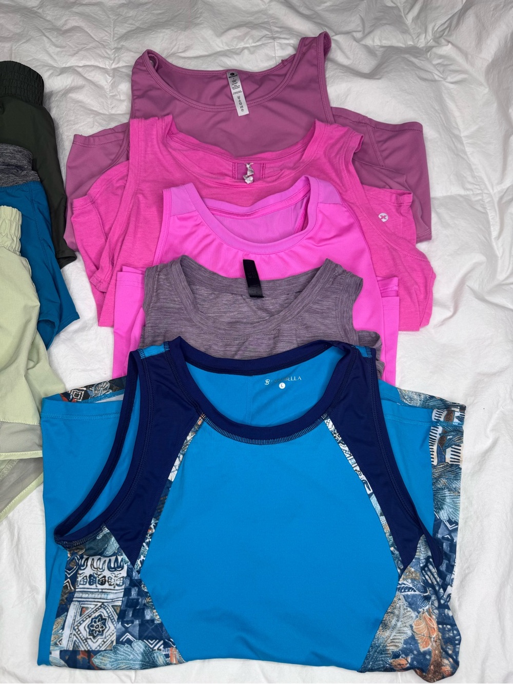 Workout clothing bundle 8 pieces - Size Large Womens - Picture 5 of 6
